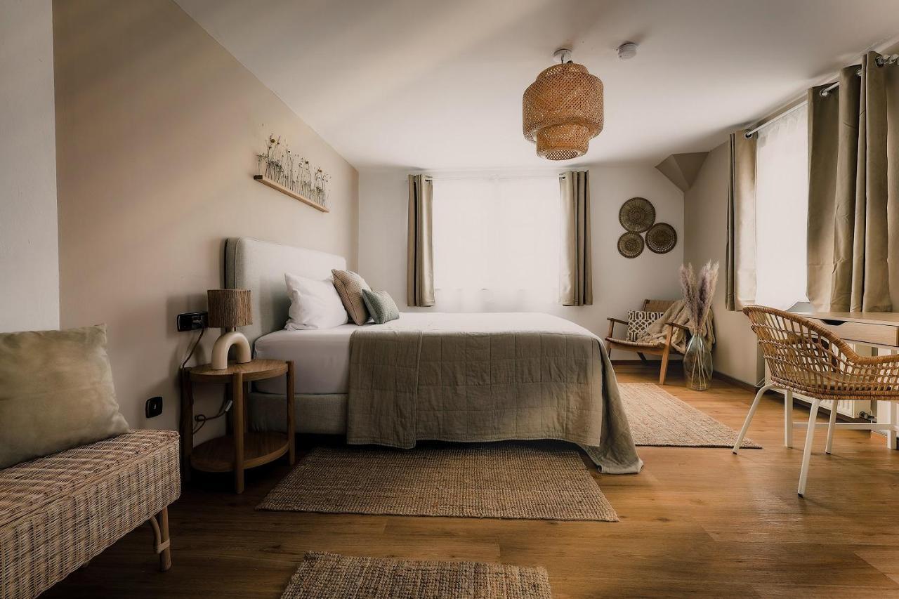 Landhotel Sonnenhof Siebeldingen ภายนอก รูปภาพ