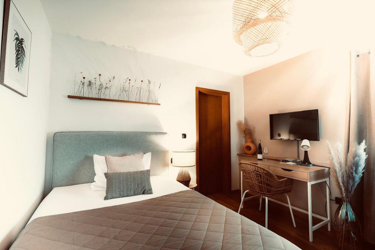 Landhotel Sonnenhof Siebeldingen ภายนอก รูปภาพ